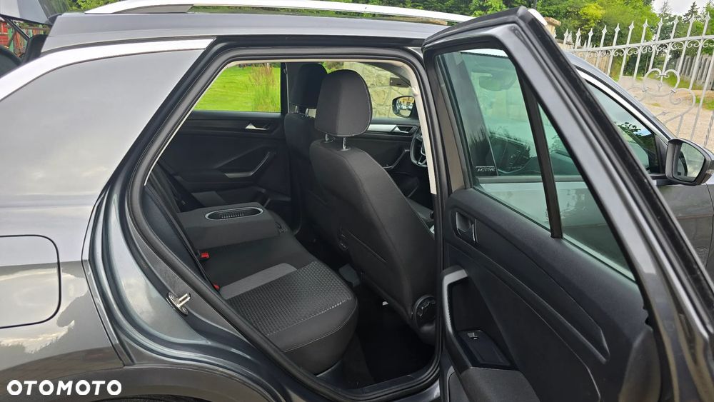 Volkswagen T-Roc 1.5 TSI GPF ACT Active DSG - 15