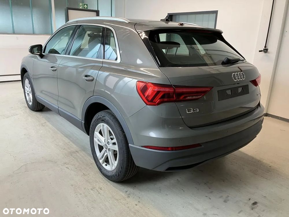 AUDI Q3 83A komplet drzwi przód tył lewe na lewą st. kolor Z7 Z7 LX7G 28km - 16