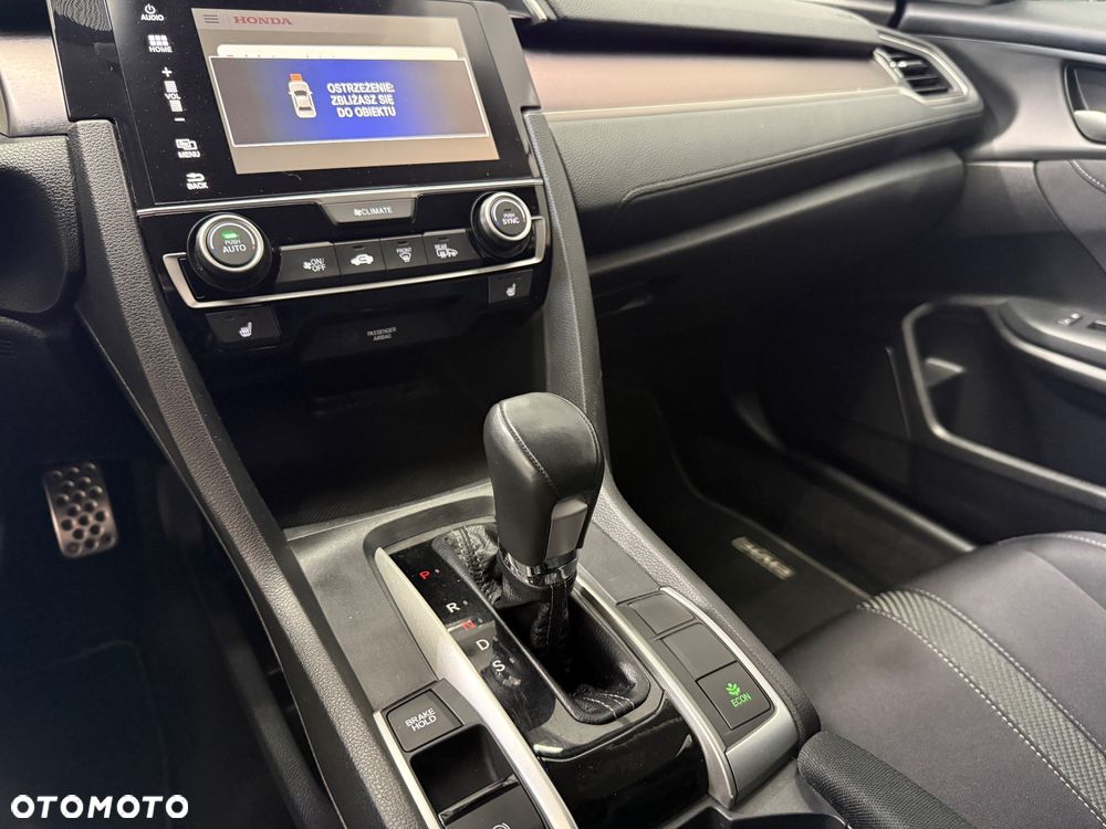 Honda Civic 1.5 i-VTEC Turbo CVT Prestige - 24