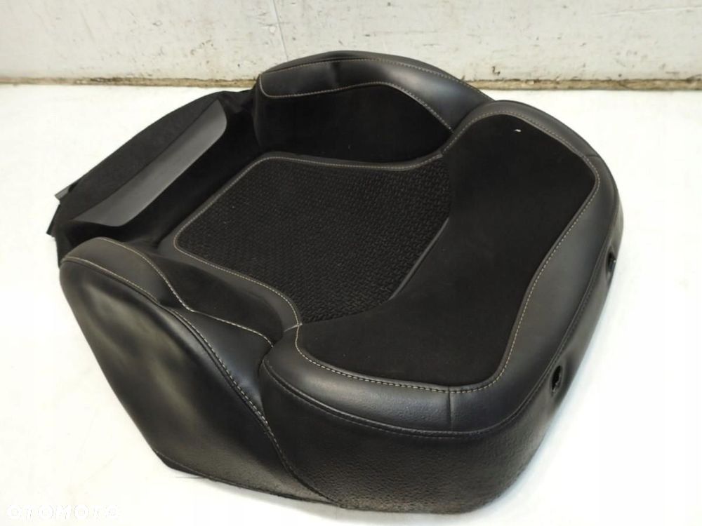 OPARCIE FOTELA PRAWY PRZÓD POSZYCIE RENAULT MEGANE IV . - 5