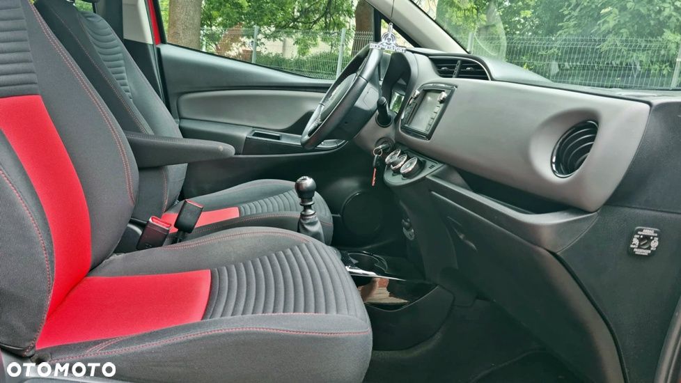 Toyota Yaris 1.33 Premium - 15