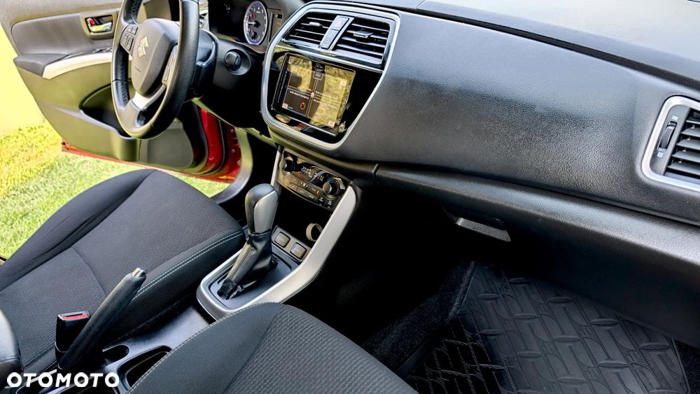 Suzuki SX4 S-Cross 1.4 T Premium - 21