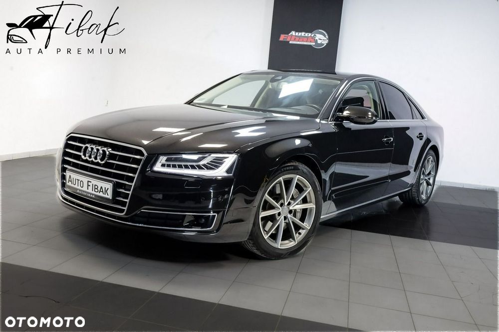 Audi A8 - 1