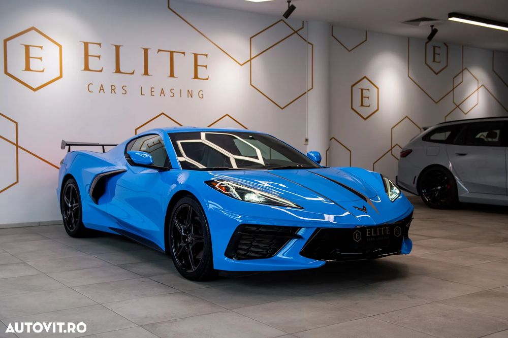 Chevrolet Corvette - 3