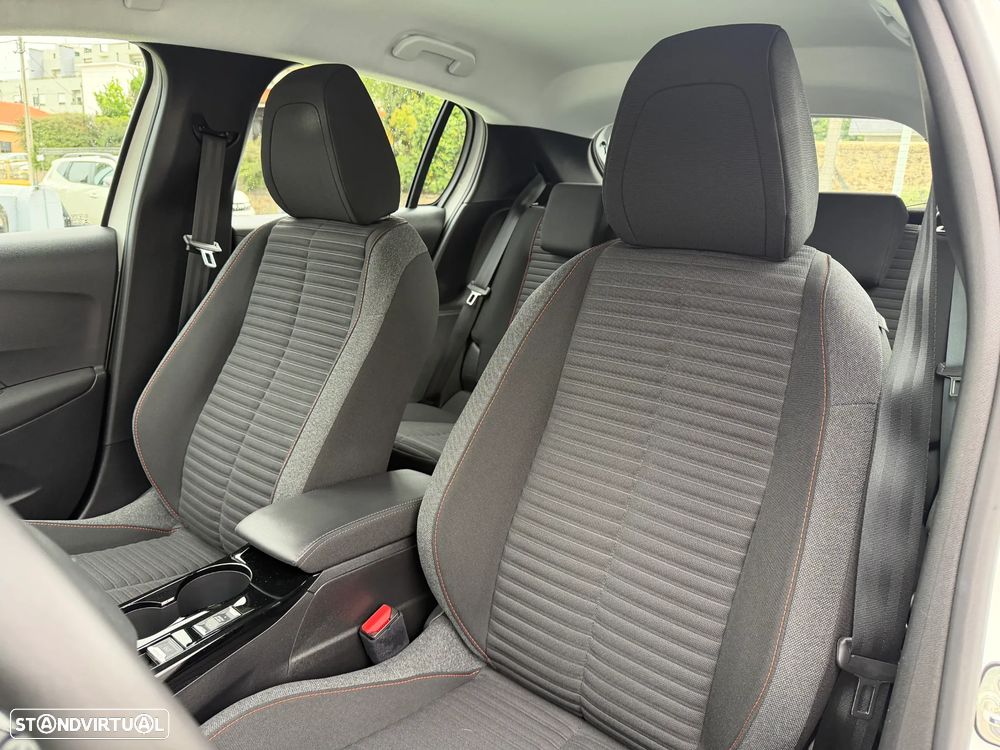 Peugeot e-208 Active - 9
