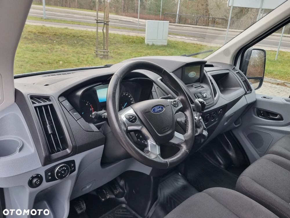 Ford Transit - 16