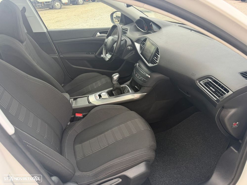 Peugeot 308 1.6 BlueHDi Allure - 9