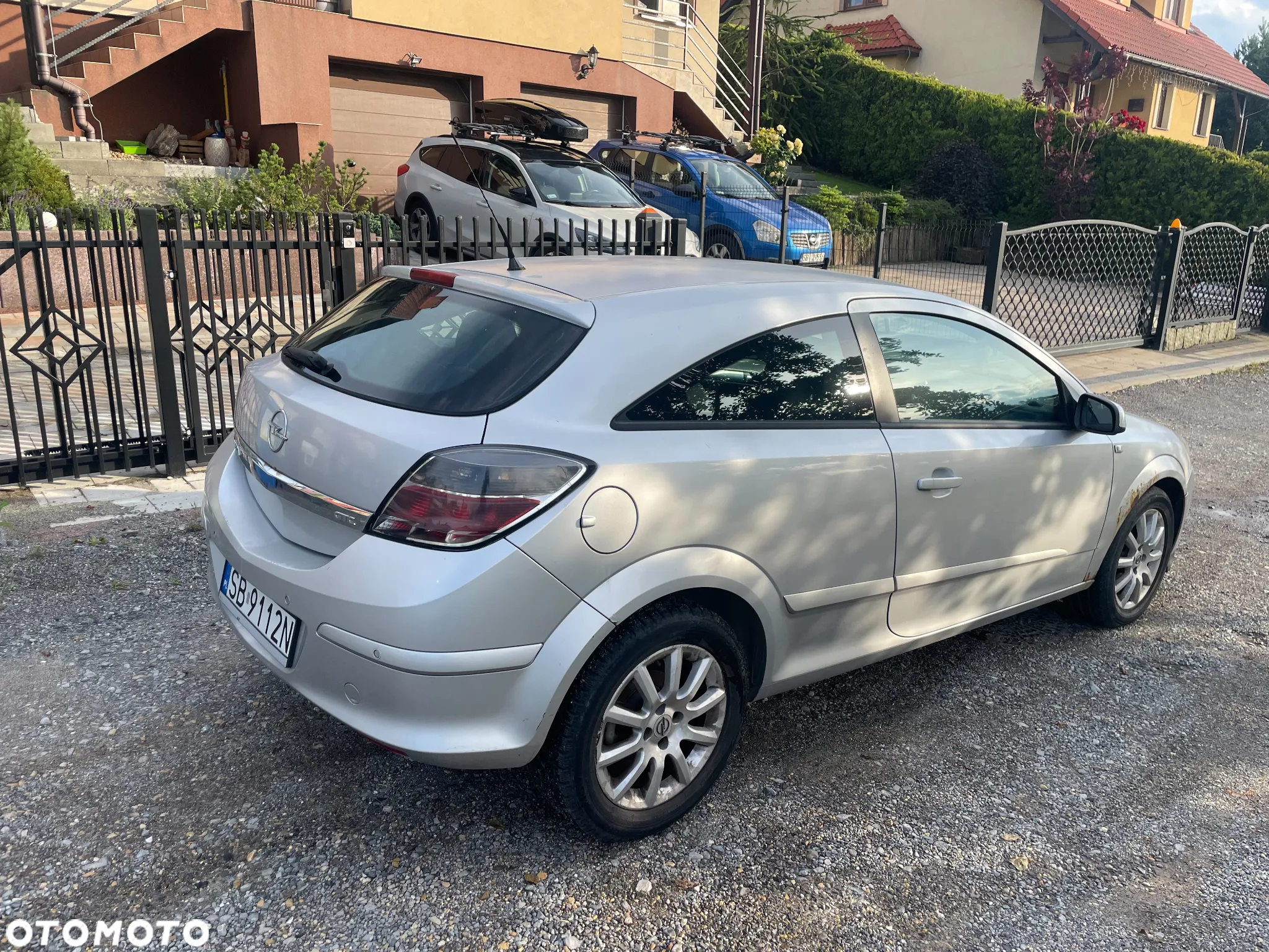 Opel Astra III GTC 1.6 Enjoy - 6