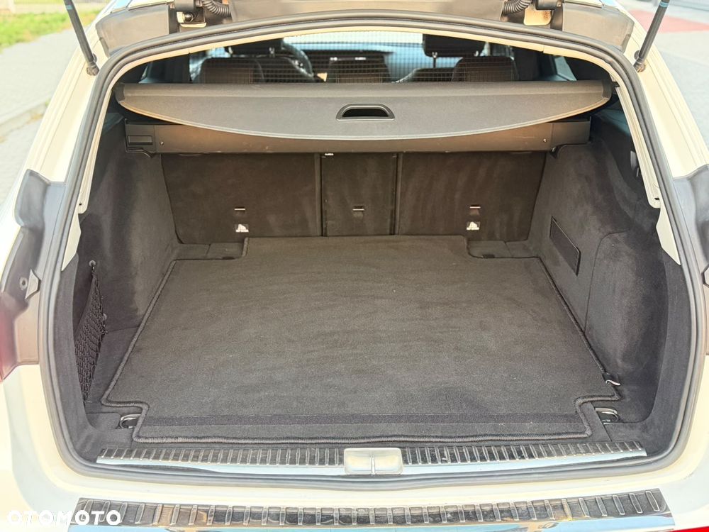 Mercedes-Benz Klasa E 220 d 9G-TRONIC Avantgarde - 34