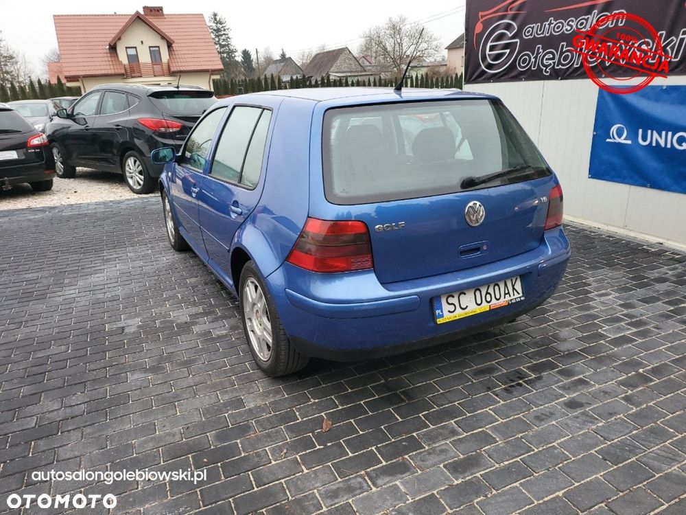Volkswagen Golf - 6