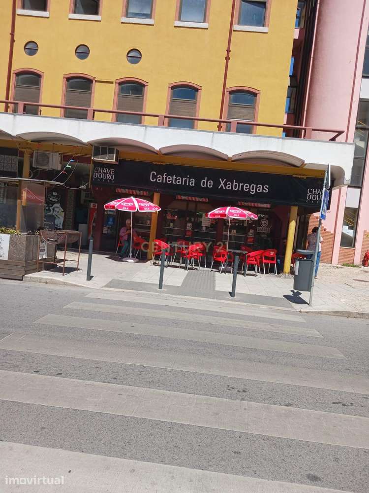 Trespasse Cafetaria de Xabregas - Grande imagem: 2/10
