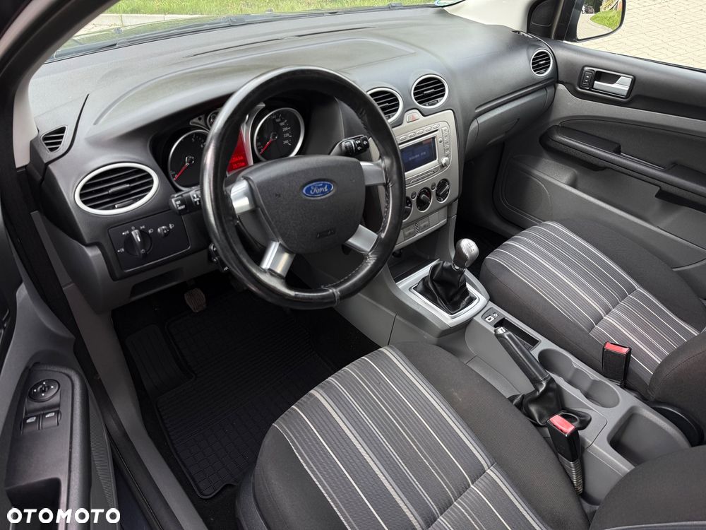 Ford Focus 1.6 16V Trend - 7