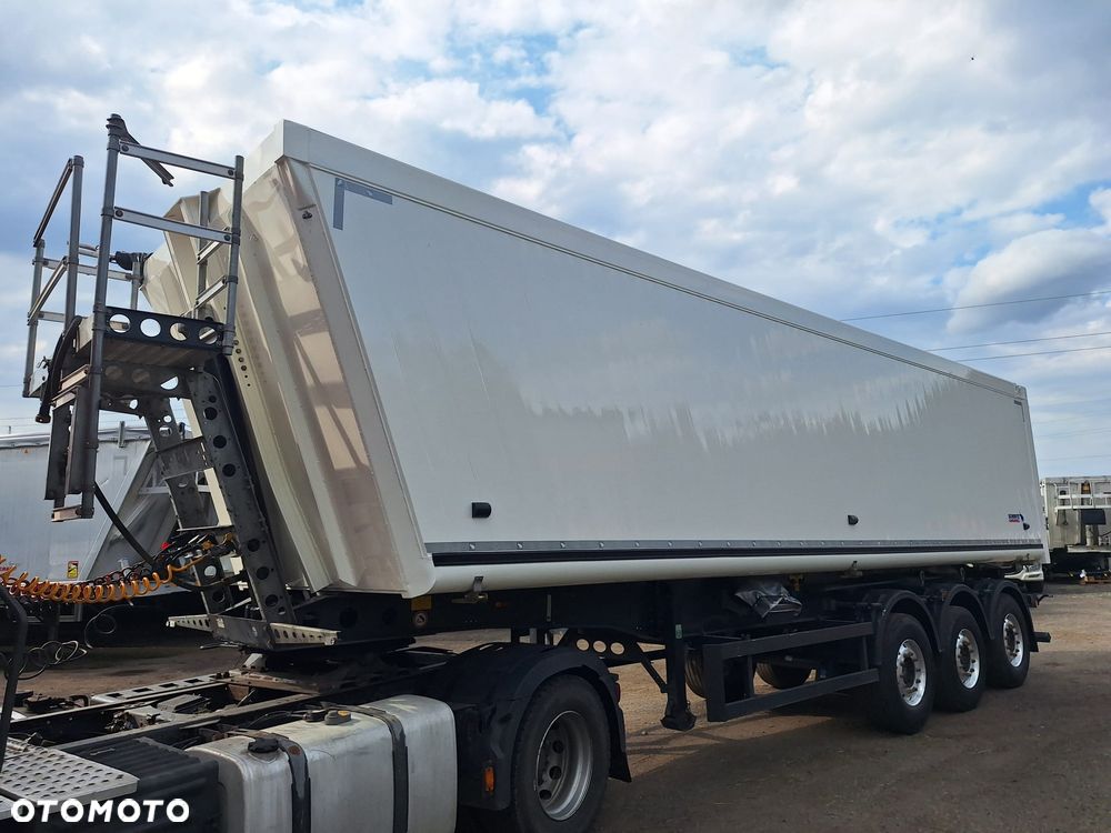 Schmitz Cargobull SCB - 6
