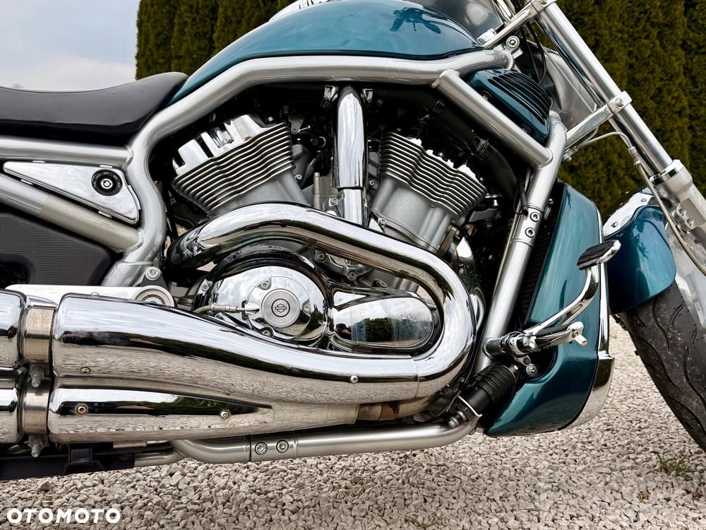 Harley-Davidson V-Rod Street Rod - 23