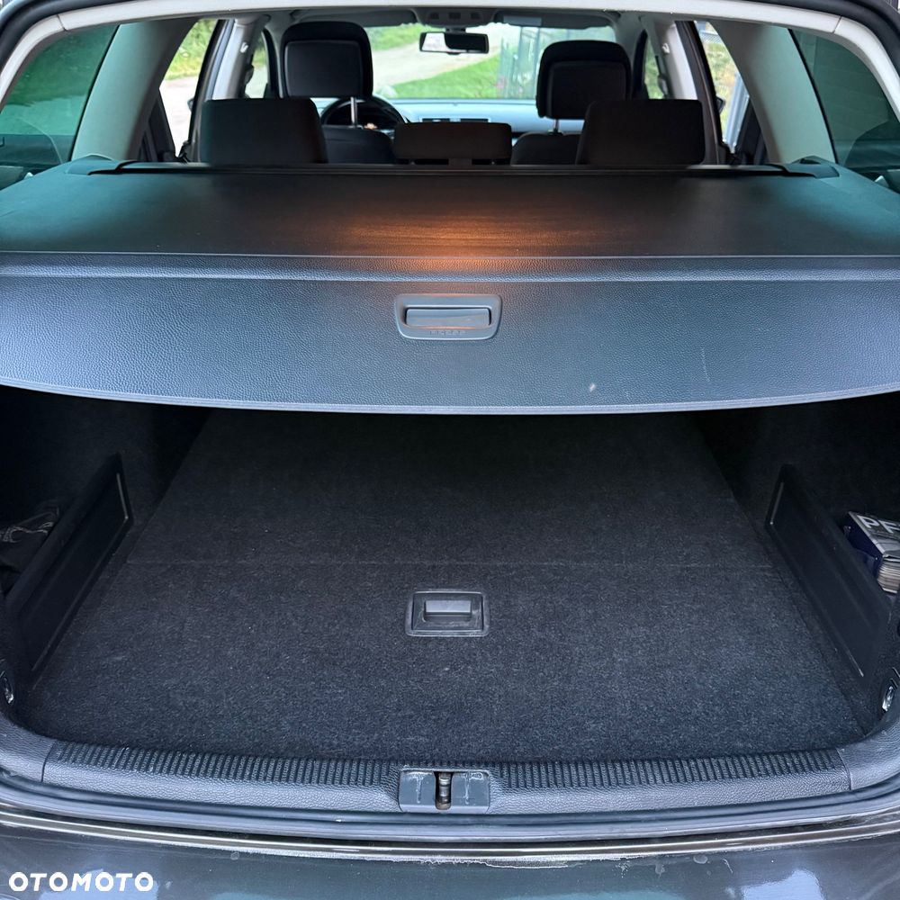Volkswagen Passat 2.0 TDI Comfortline - 25