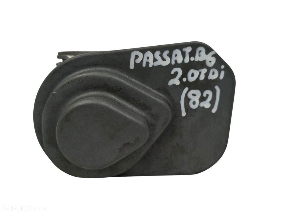 PRZEPUSTNICA Volkswagen Passat B6 2.0 TDI - 1