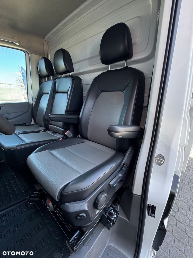 Volkswagen CRAFTER - 14