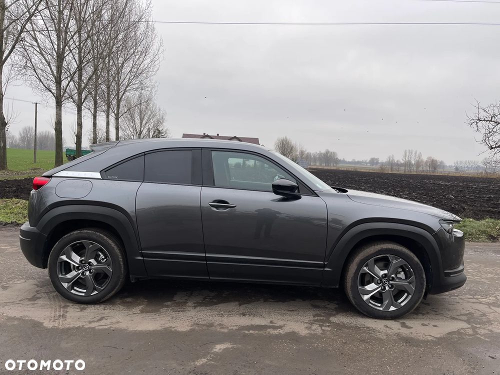 Mazda MX-30 e-SKYACTIV EXCLUSIVE-LINE - 2