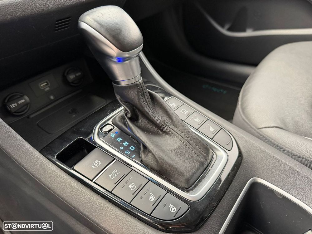 Hyundai Ioniq 1.6 GDI HEV Pack Plus - 11