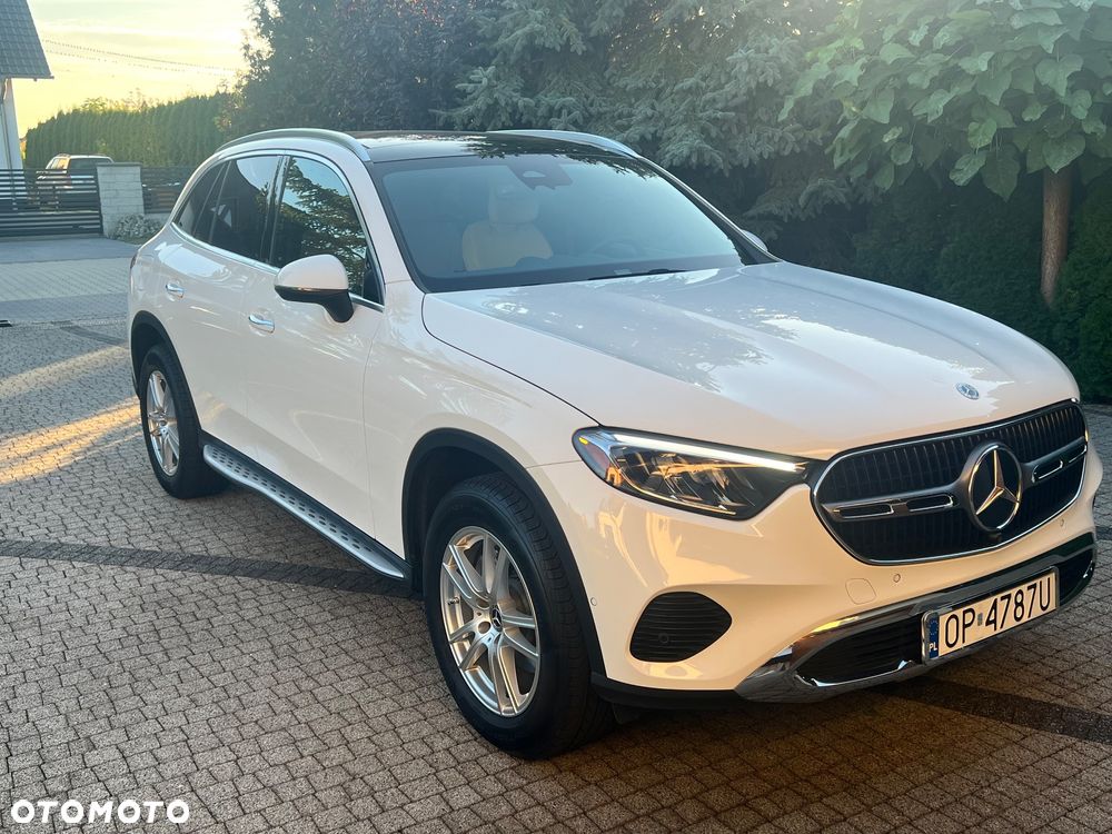 Mercedes-Benz GLC 300 4Matic 9G-TRONIC Avantgarde Advanced - 8