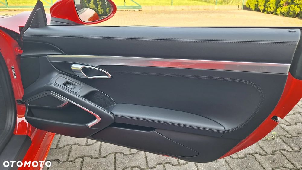 Porsche Boxster - 24