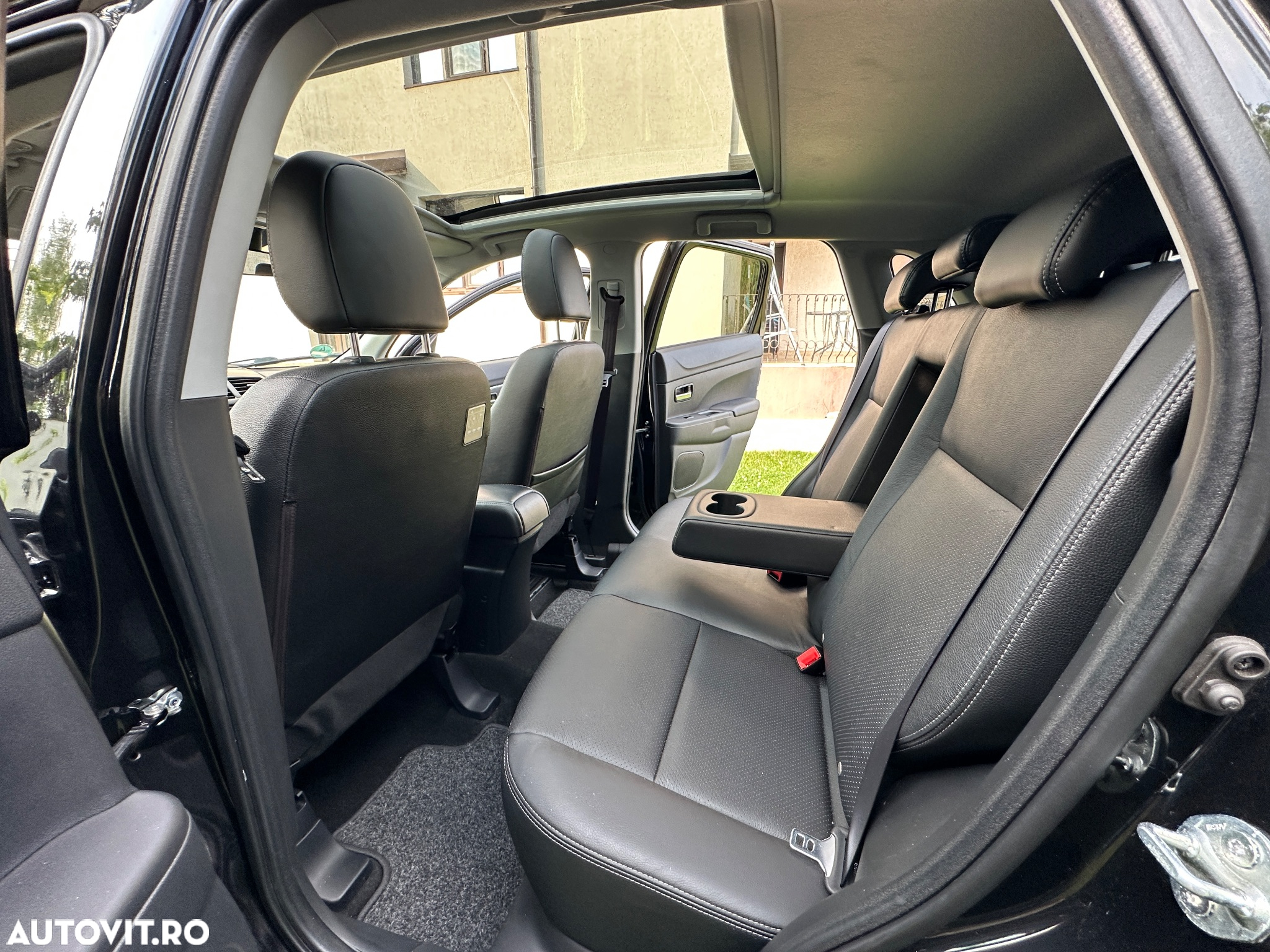 Mitsubishi ASX 1.8 DI-D 2WD Instyle - 14