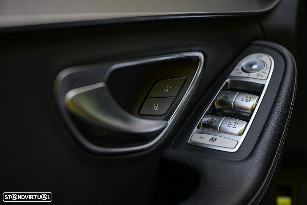 Mercedes-Benz C 200 - 54