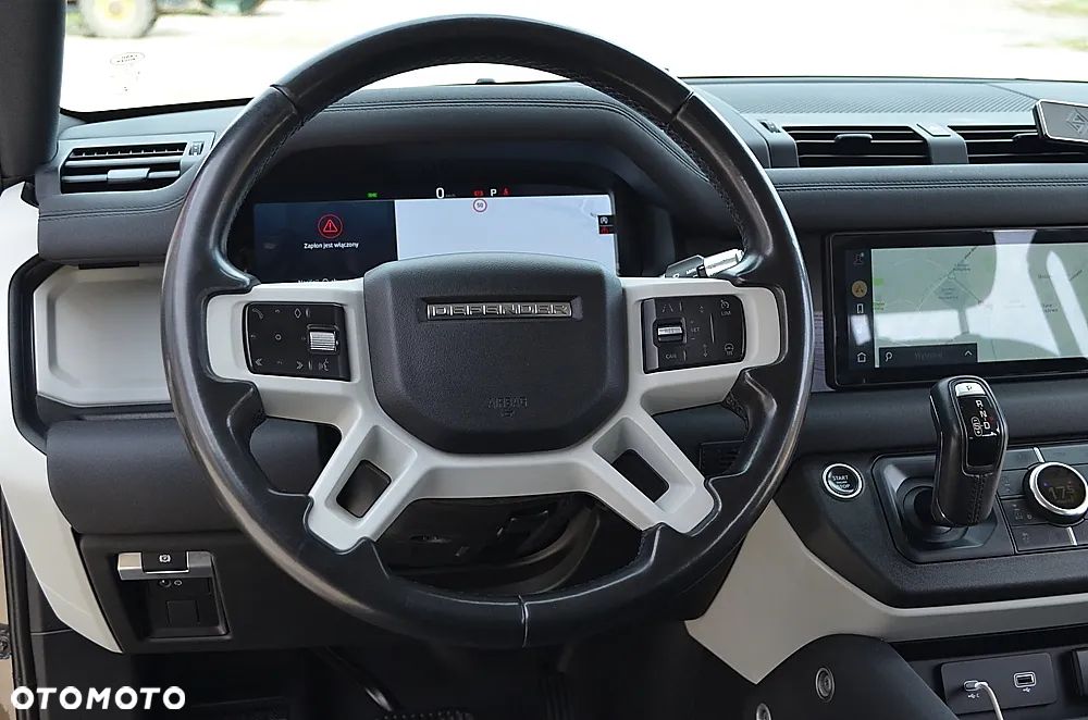 Land Rover Defender 2.0 D240 S - 22