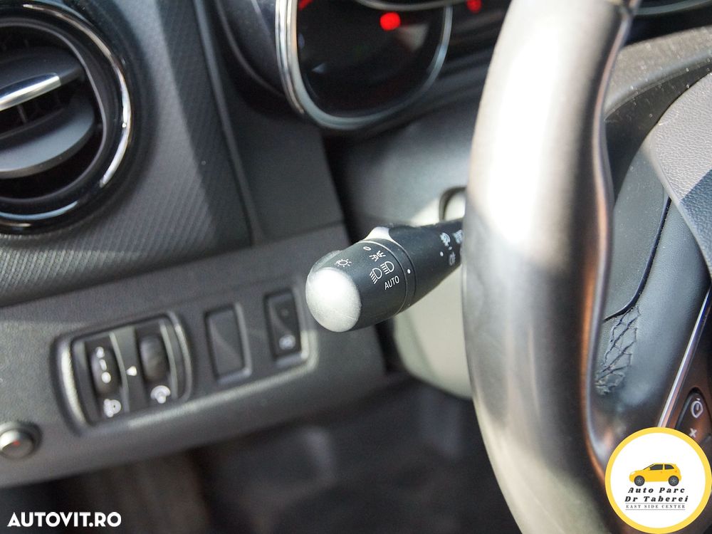 Renault Clio ENERGY TCe 90 Start & Stop LIMITED 2018 - 36