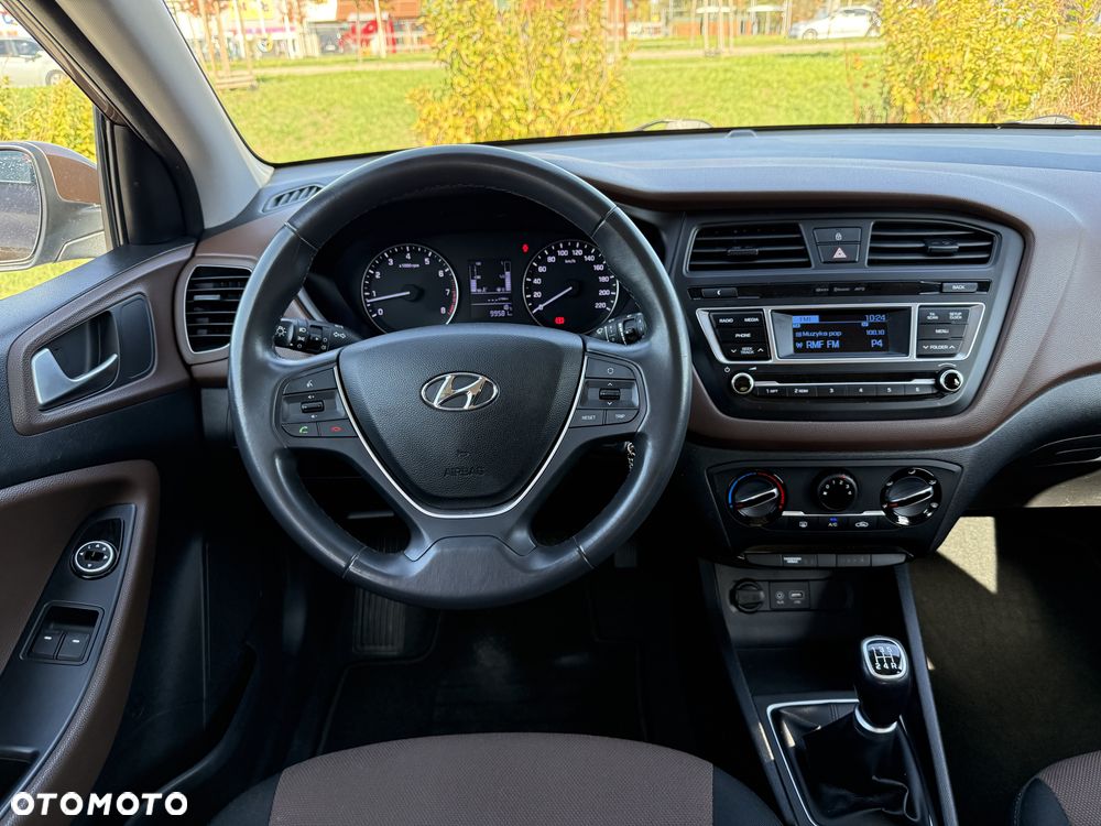 Hyundai i20 - 7