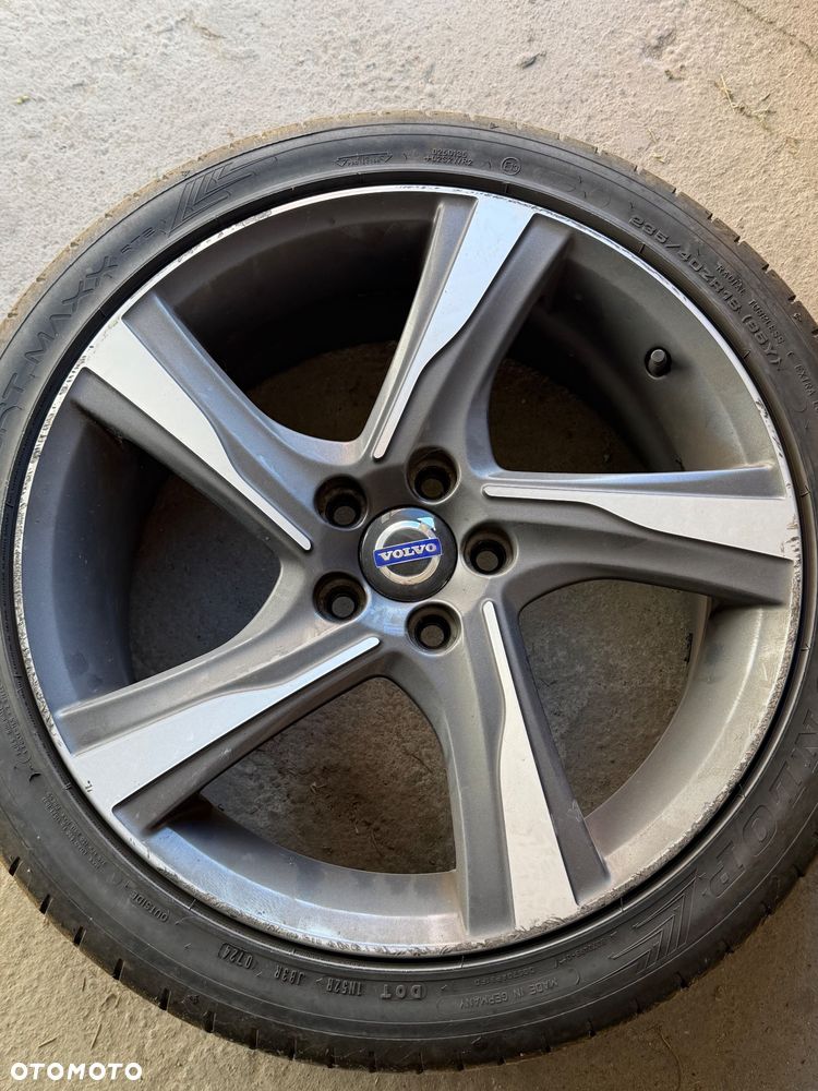Volvo S60 D3 R-Design - 19