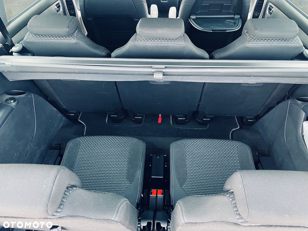 Citroën C4 Grand Picasso - 15