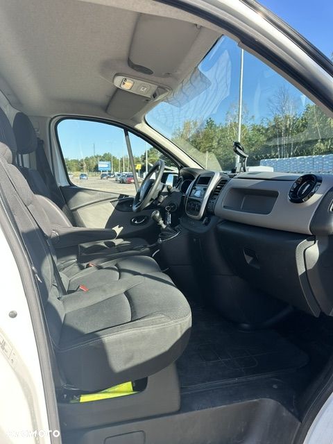 Renault Trafic - 8