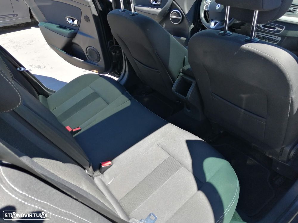 Renault Mégane Sport Tourer ENERGY dCi 110 Start & Stopp Dynamique - 9