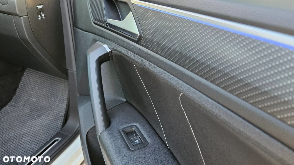 Volkswagen Tiguan 2.0 TDI SCR 4Mot R-Line DSG - 8