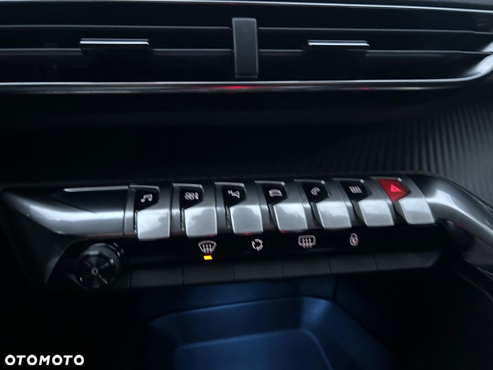 Peugeot 5008 BlueHDi 130 EAT8 Active - 31