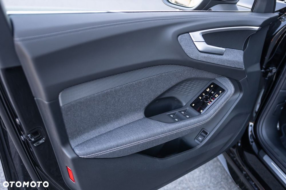 Audi A5 Avant TDI mHEV Quattro S tronic - 17
