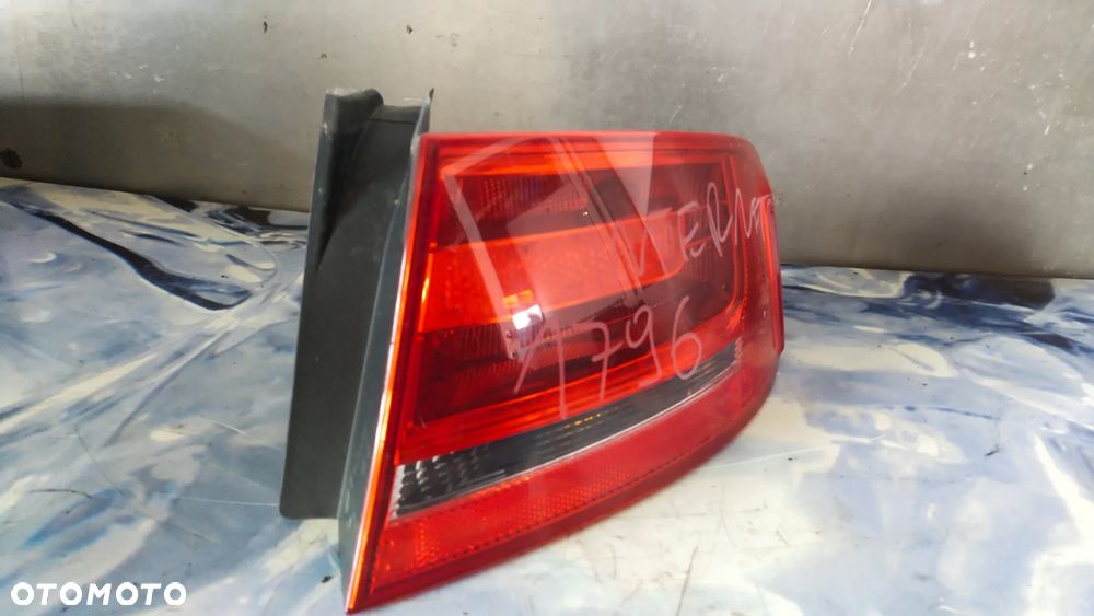 Audi A4 B8 sedan lampa prawy tył - 2