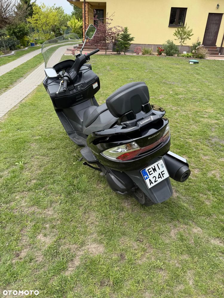 Suzuki Burgman - 3
