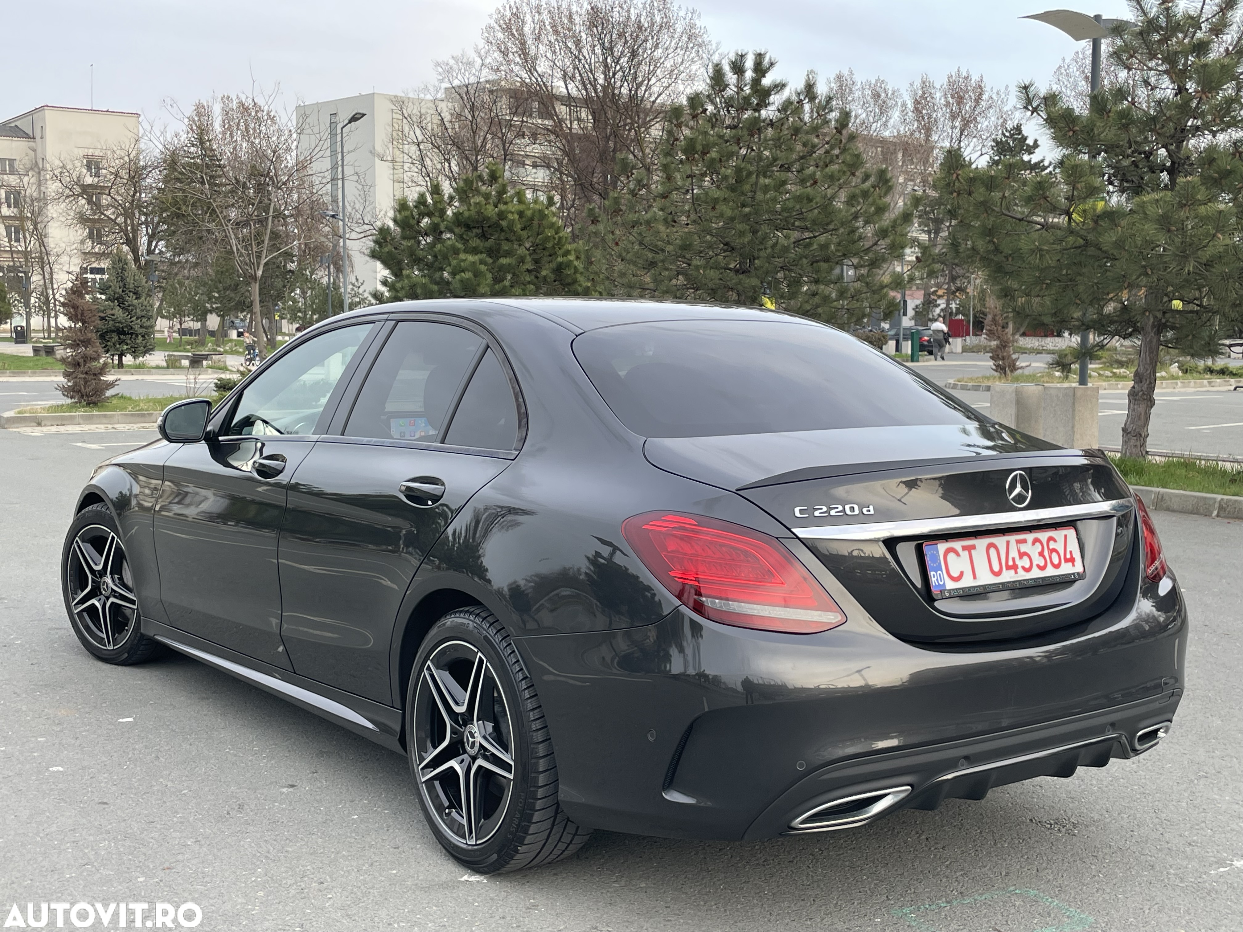Mercedes-Benz C 220 d 9G-TRONIC AMG Line - 3