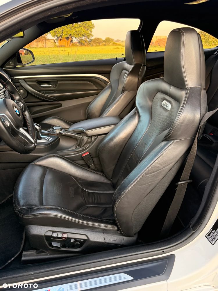 BMW M4 - 32
