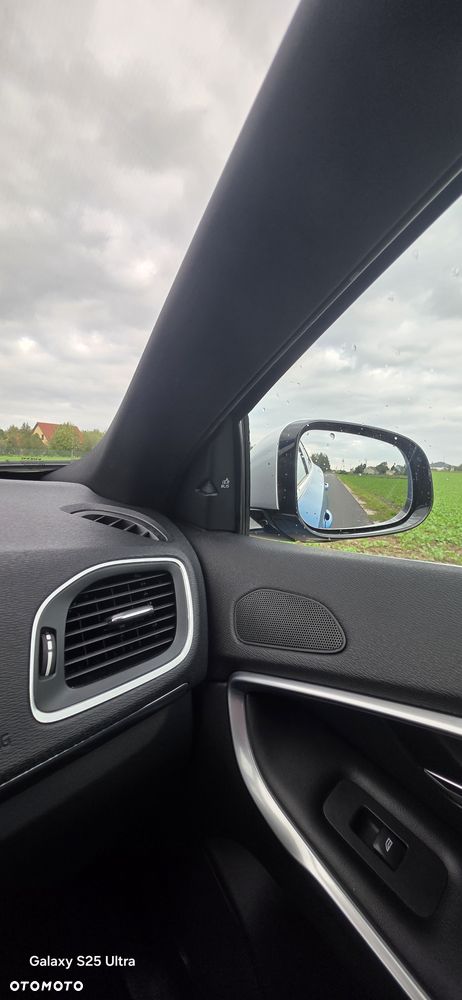 Volvo V40 T4 Summum - 22