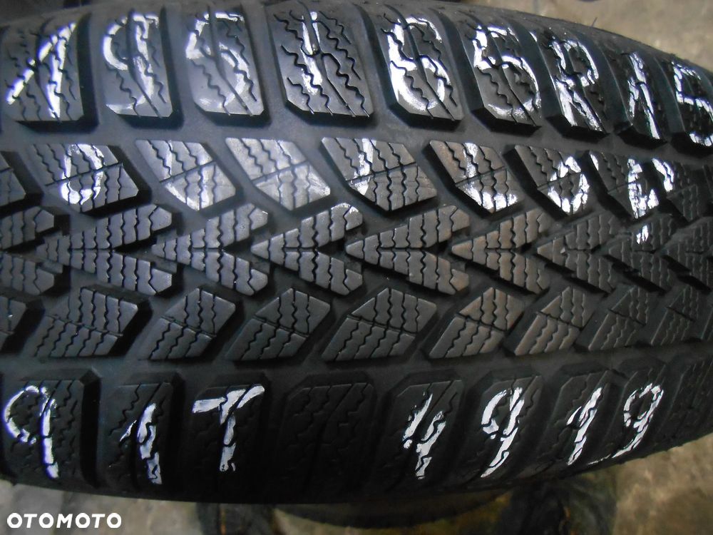 OPONA POJEDYNKA 195/65R15 DUNLOP WINTER RESPONSE-2 DOT 4919 8MM - 1