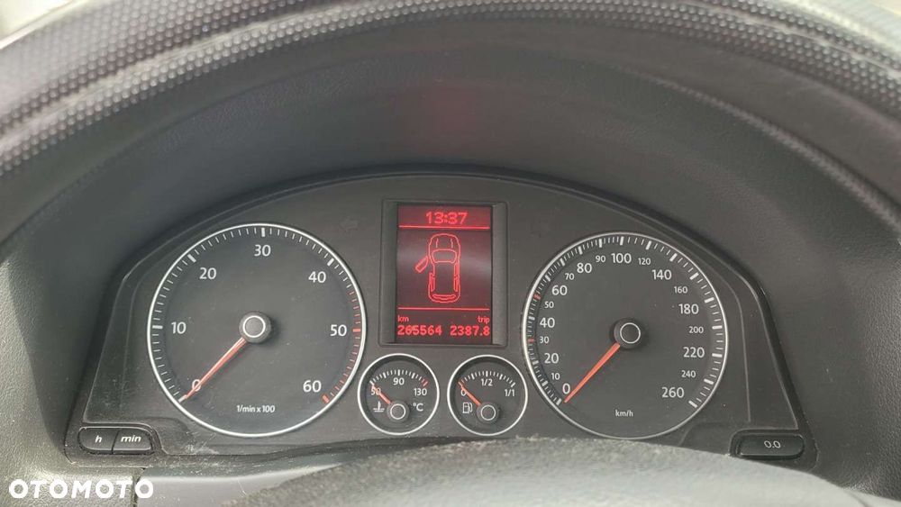 Volkswagen Golf Plus - 15