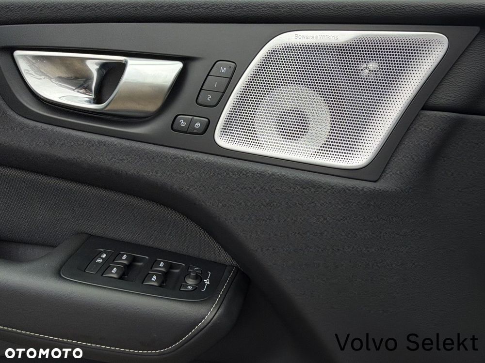Volvo XC 60 - 29