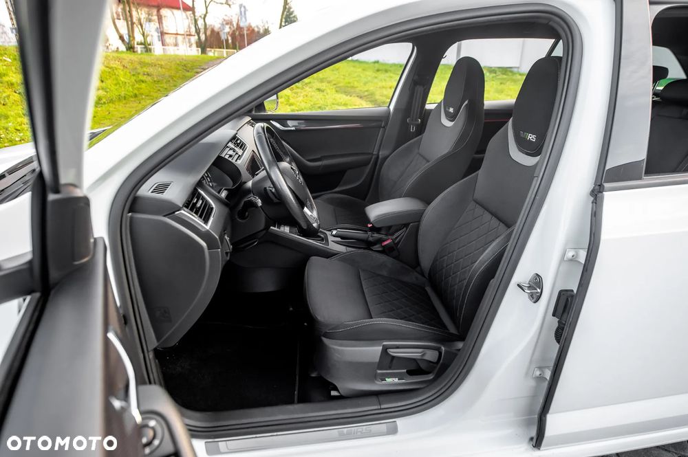 Skoda Octavia 2.0 TSI RS 230 DSG - 21