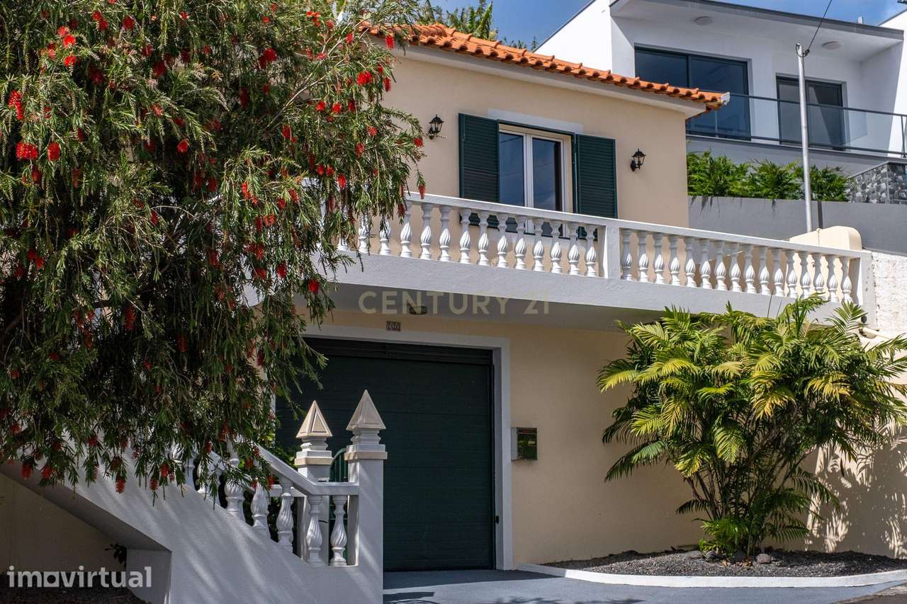 Moradia Renovada T3+2  com Vista Mar na Ponta do Sol - Grande imagem: 5/52