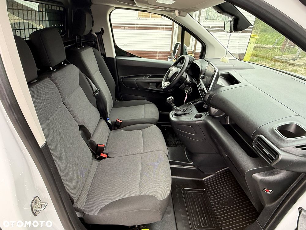 Toyota PROACE City/3 osobowa/klima/parktronik przód i tył/tempomat/czujnik zmierzchu i deszczu/ regał - 17