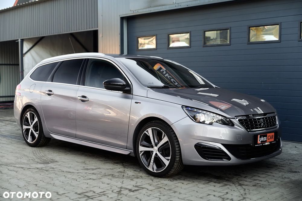 Peugeot 308 - 40