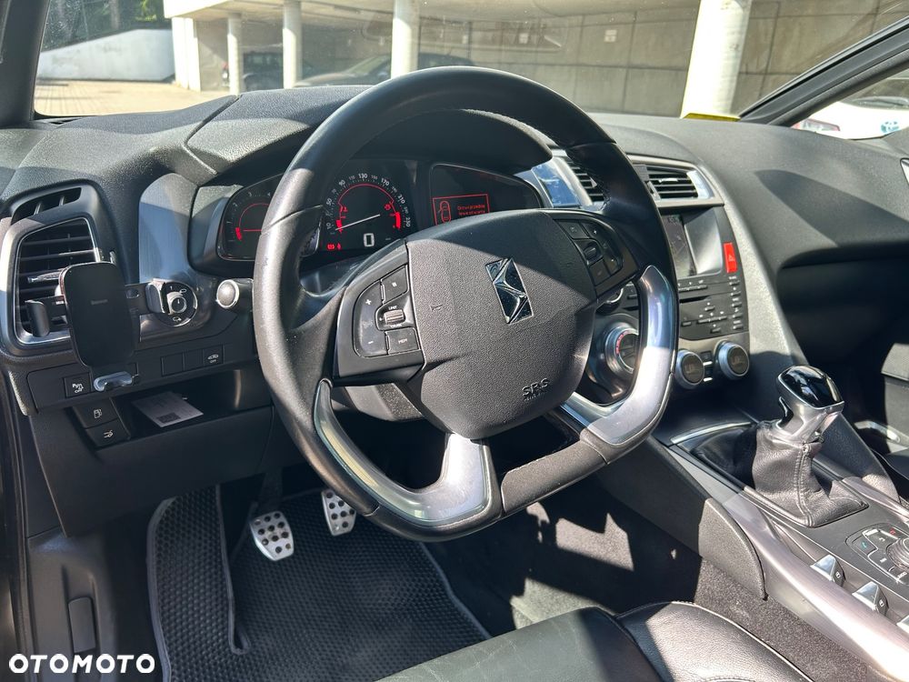 Citroën DS5 2.0 HDi SoChic - 10